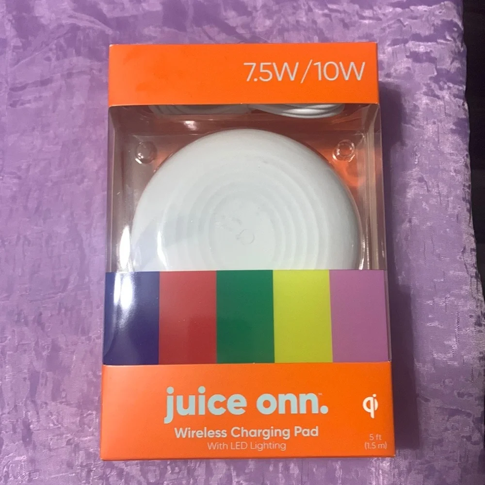 New wireless charger ❤️ - Picture 1 of 4